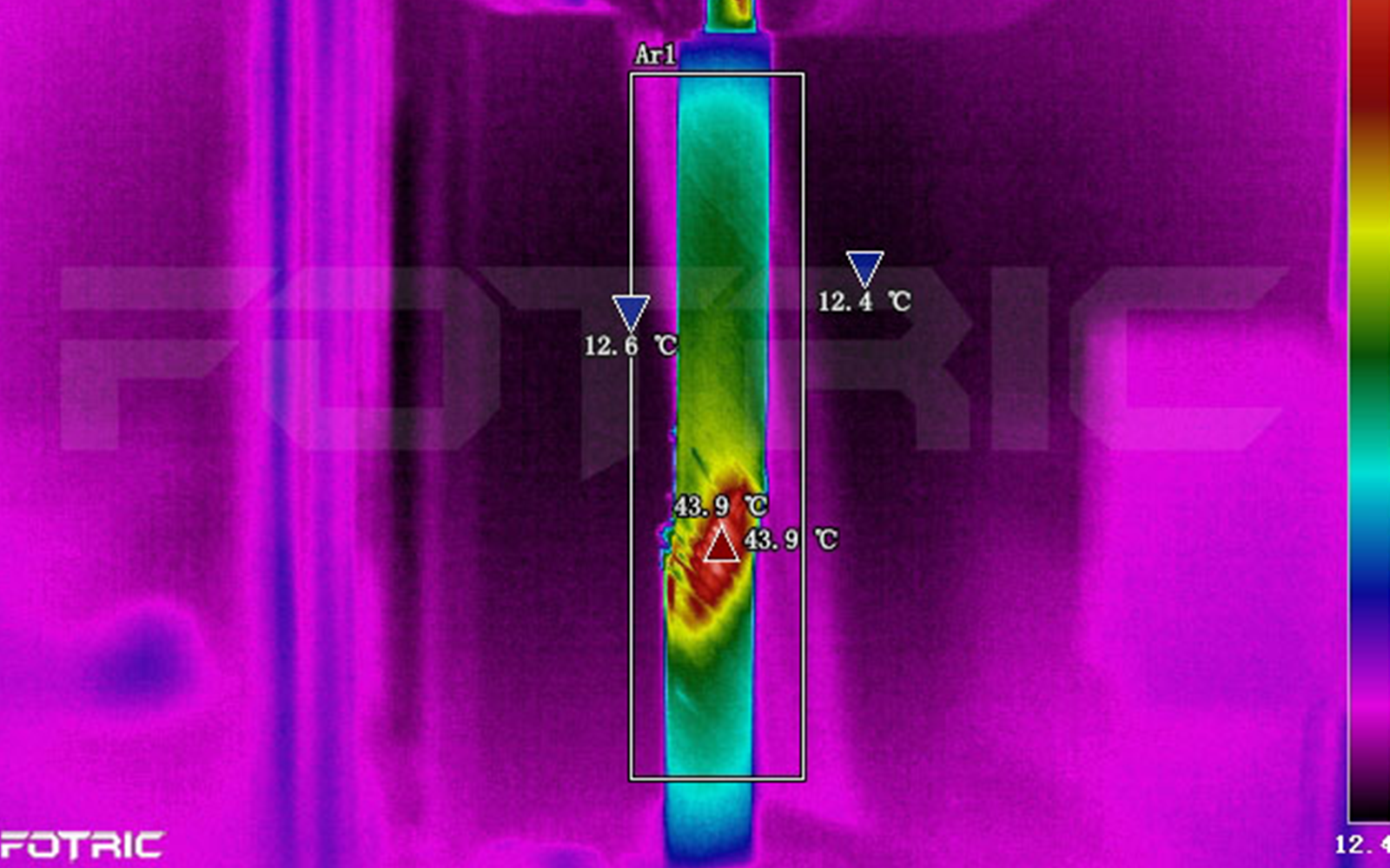 碳纤维疲劳拉伸热成像测试