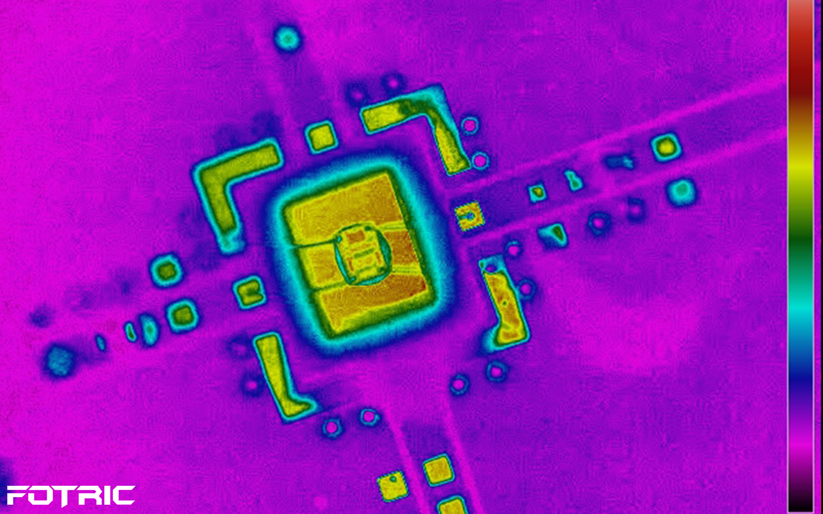 热成像仪检测电路板温度